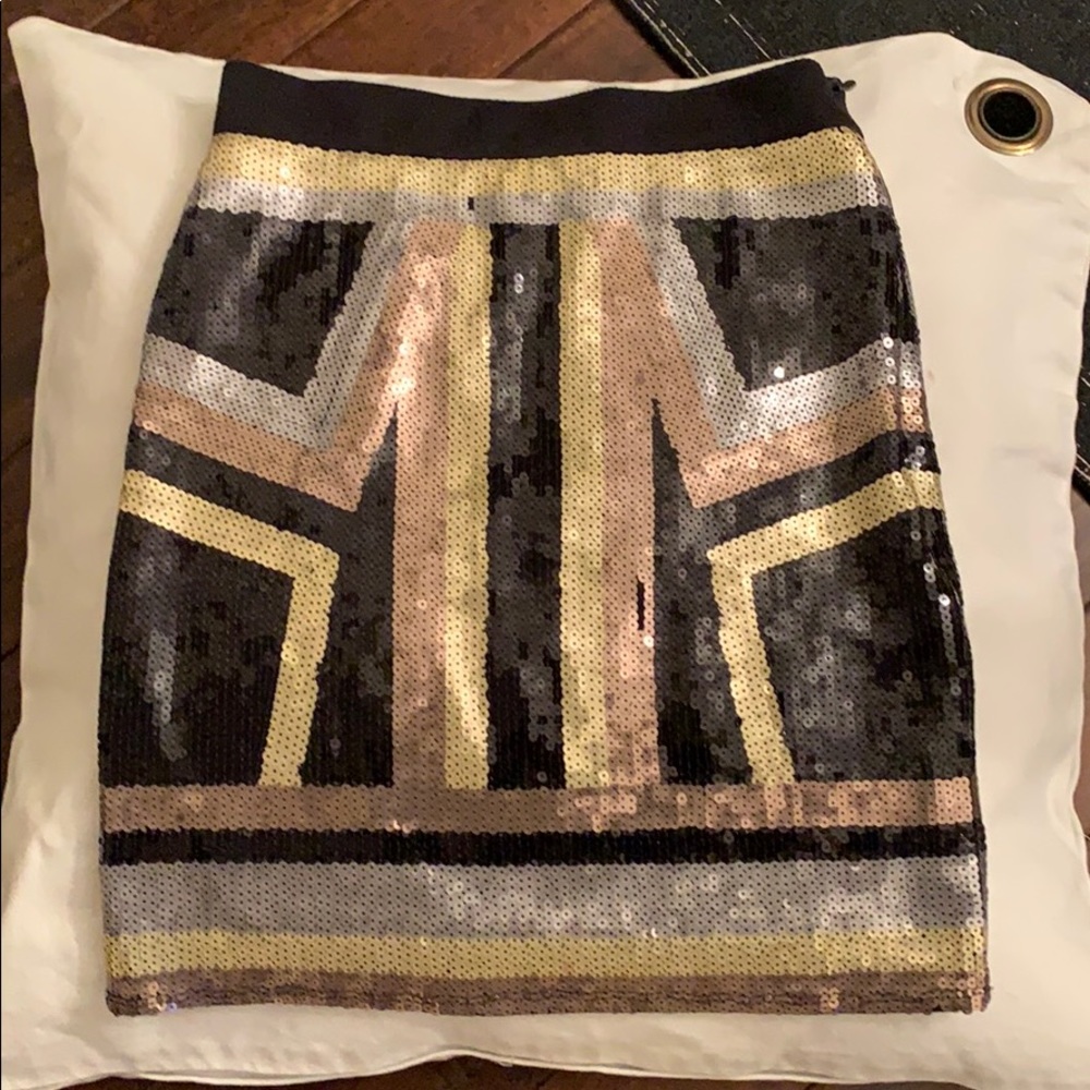 Bebe Sequin skirt in gold, black, silver & bronze